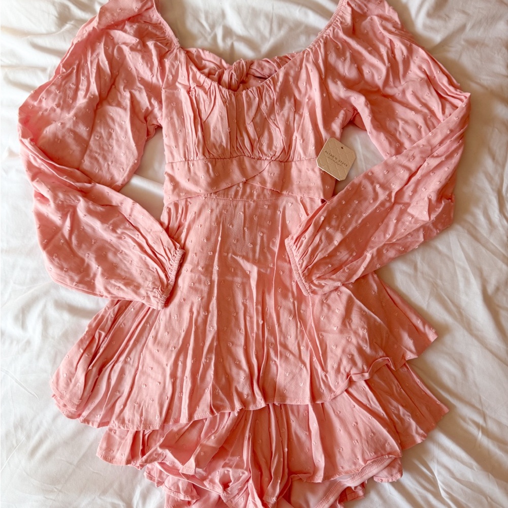 Altar’d State Haisley Pink Clip Dot Double Layer Long Sleeve Romper Size Medium